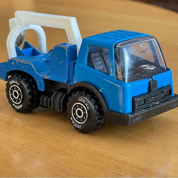 Vintage 1970s made in Japan Tonka Mites Blue Wrecker truck - Picture 4 of 16